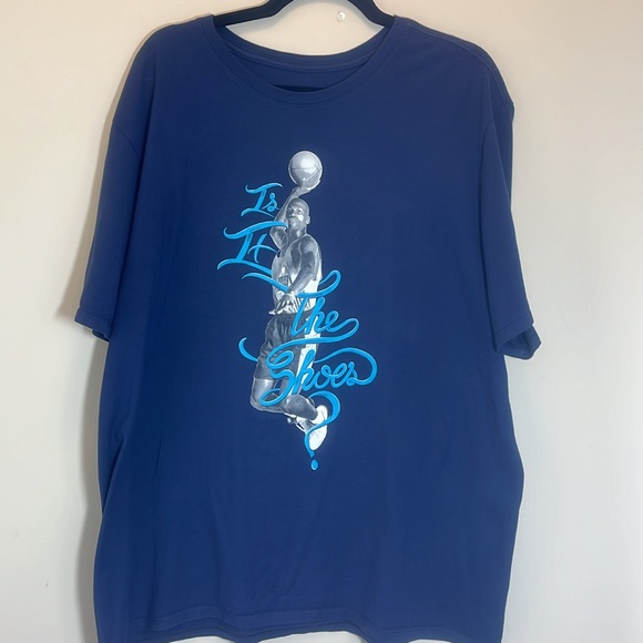 Michael Jordan T-Shirt “ Is It The Shoes?” Size 2XL - Picture 2 of 6